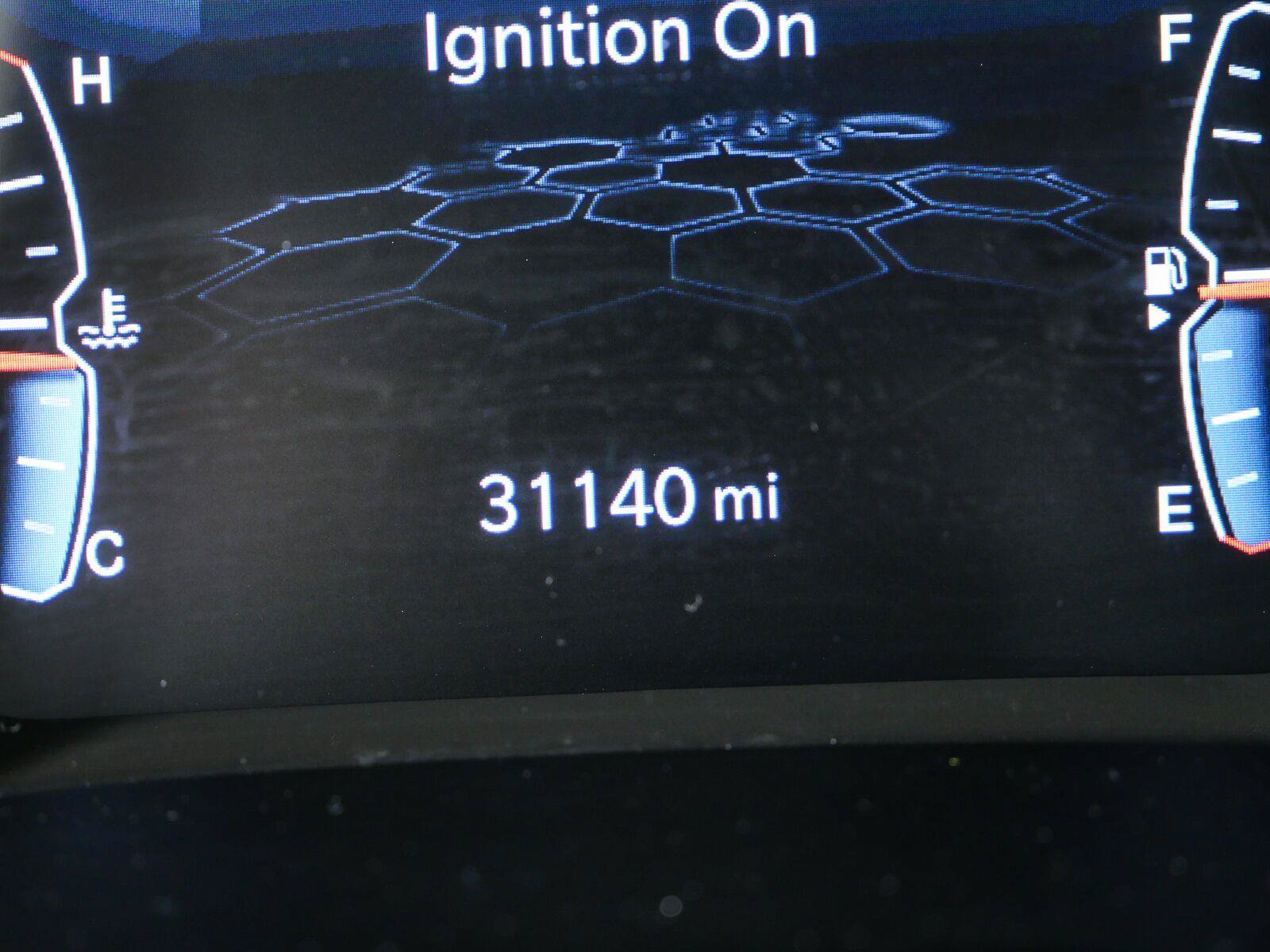 Used 2023 Jeep Compass Latitude w/ Sun and Sound Group AWD/4WD image 9