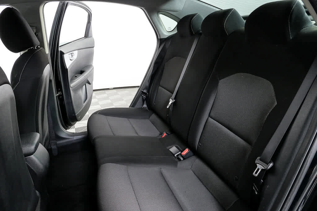 Used 2024 Kia Forte LXS w/ LXS Technology Package FWD image 18