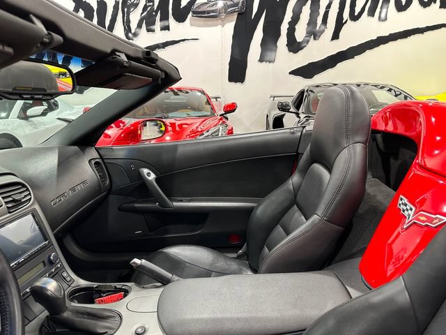 Used 2007 Chevrolet Corvette Convertible RWD image 16