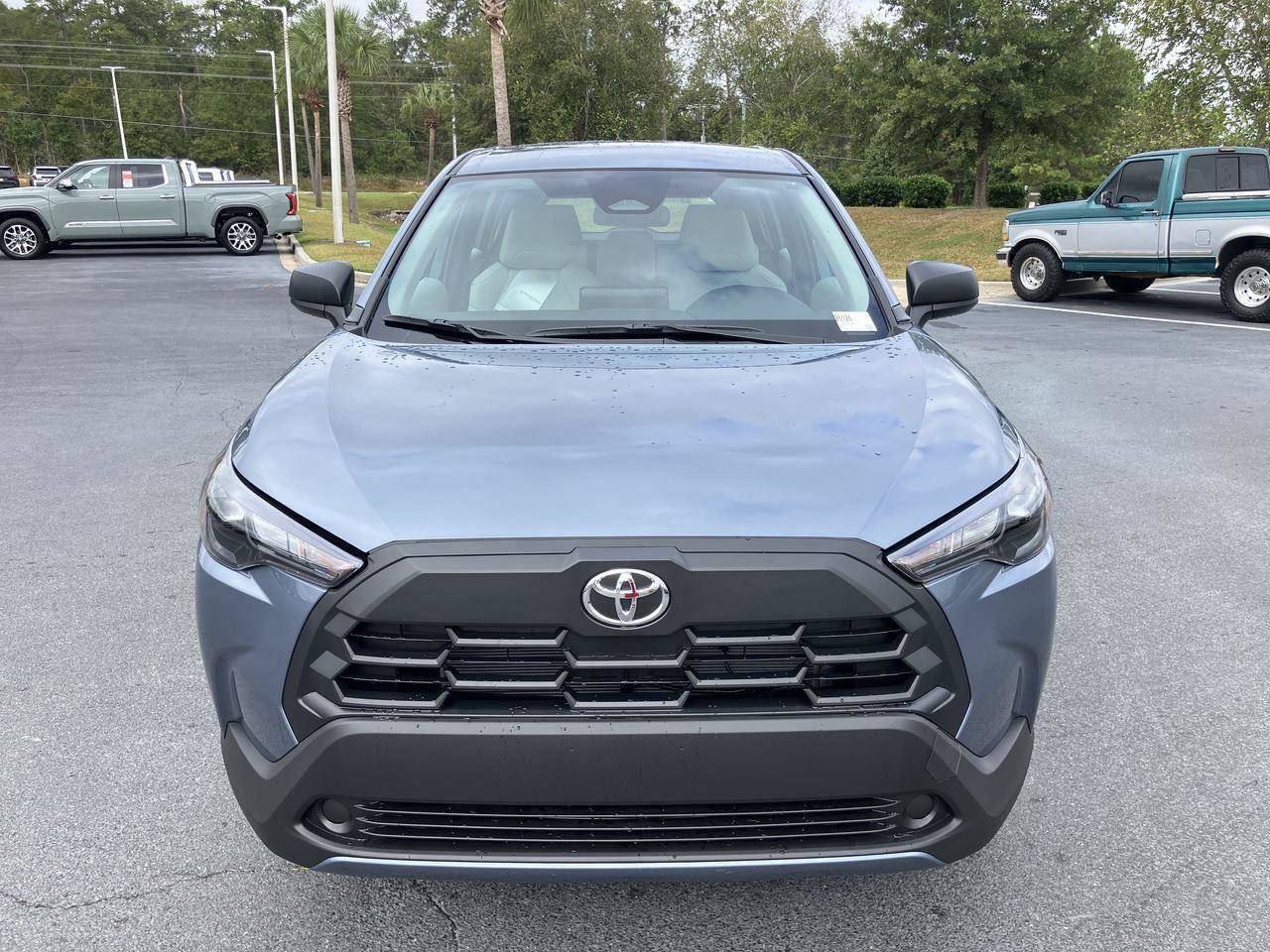 New 2026 Toyota Corolla Cross L image 8