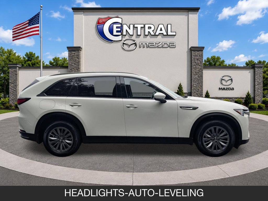 Certified 2025 MAZDA CX-90 Plug-In Hybrid w/ Preferred AWD/4WD image 9
