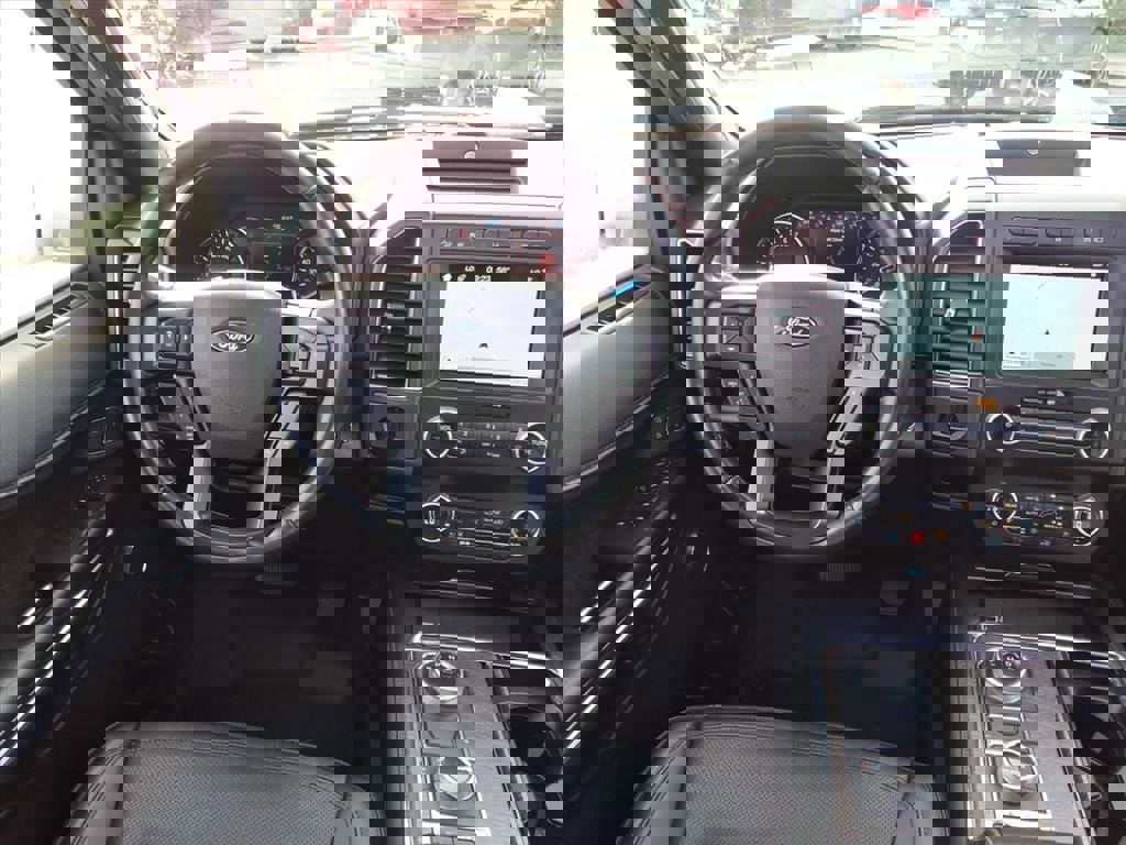 Certified 2019 Ford Expedition Limited w/ Equipment Group 302A image 15