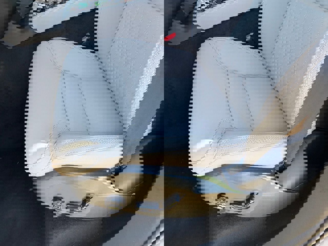 New 2026 Volvo XC90 B6 Plus w/ Protection Package Premier image 20