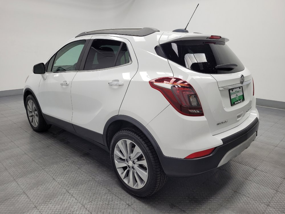 Used 2018 Buick Encore Preferred FWD image 3