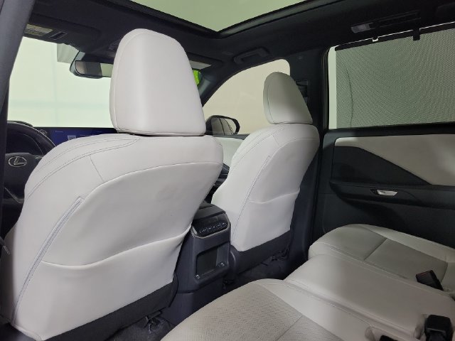 Used 2024 Lexus TX 350 FWD w/ Technology Package image 12