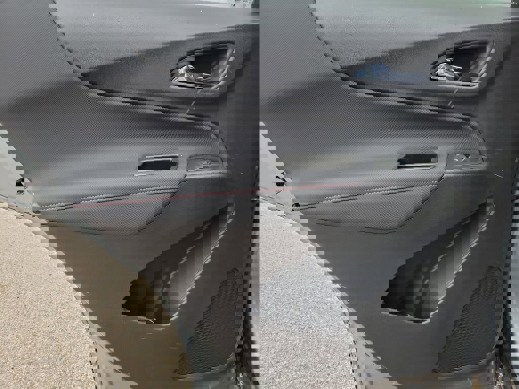 Certified 2024 Chevrolet Equinox RS image 10