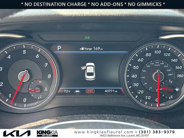 Used 2019 Genesis G70 3.3T Advanced w/ Elite Package image 13