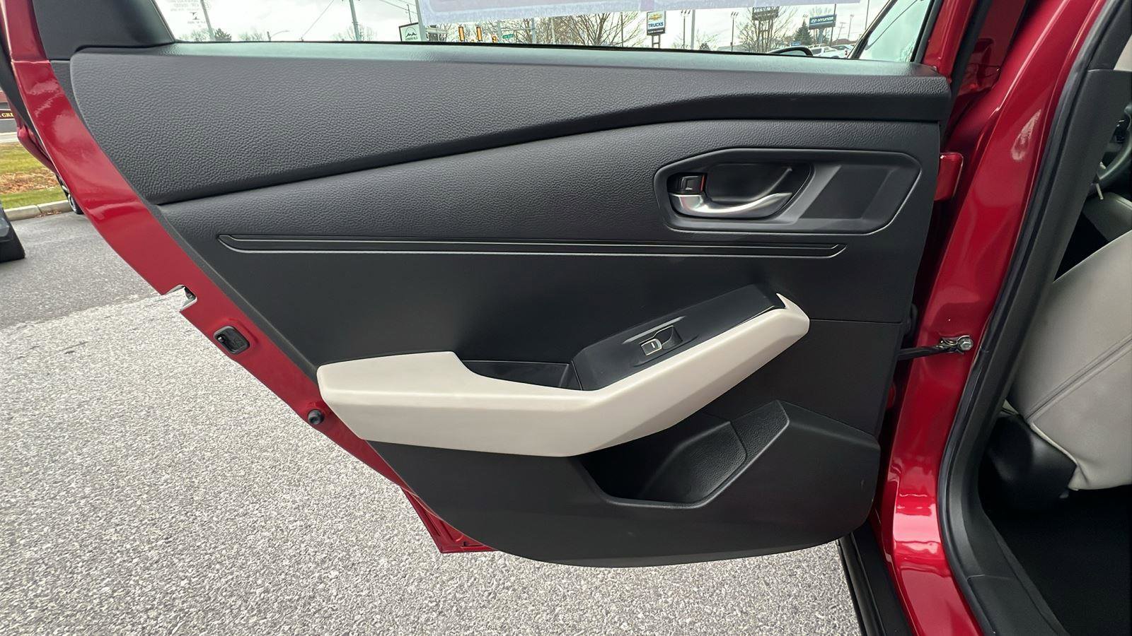 Used 2023 Honda Accord LX image 17