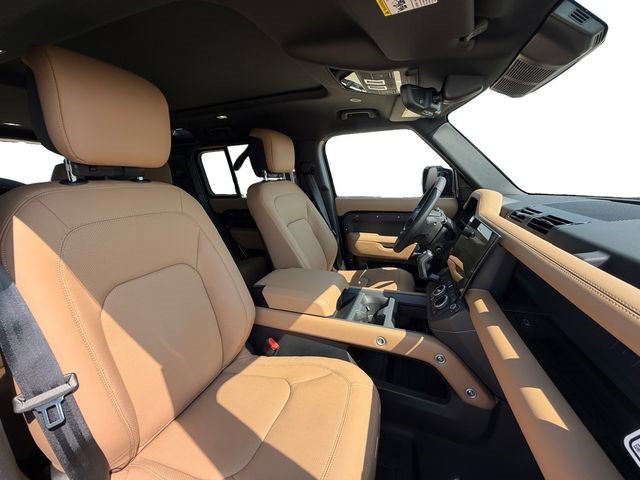 New 2026 Land Rover Defender 110 S AWD/4WD image 16