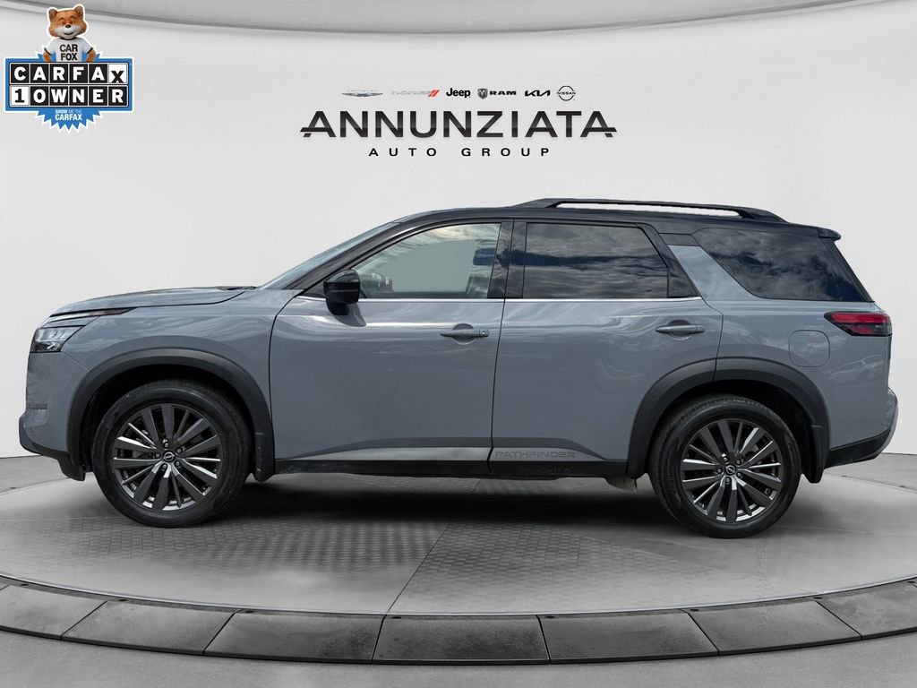 Certified 2024 Nissan Pathfinder SL w/ SL Premium Package AWD/4WD image 2