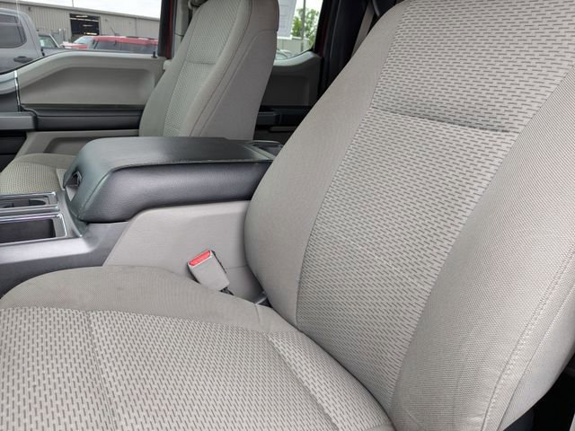 Used 2016 Ford F150 XLT w/ Equipment Group 302A Luxury AWD/4WD image 18