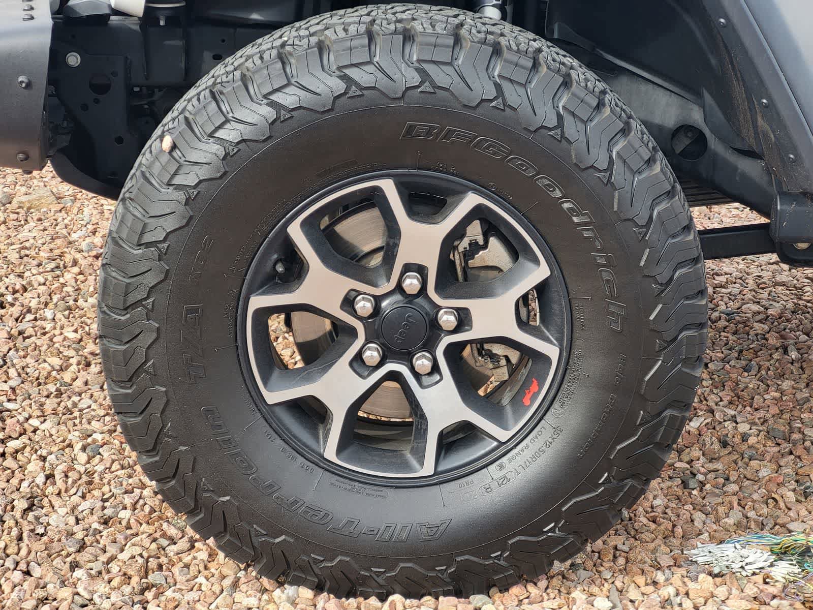 Used 2019 Jeep Wrangler Unlimited Rubicon w/ Steel Bumper Group image 9