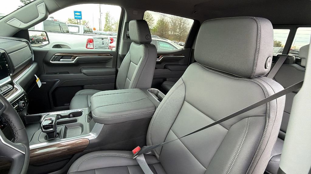 New 2026 Chevrolet Silverado 1500 RST image 14