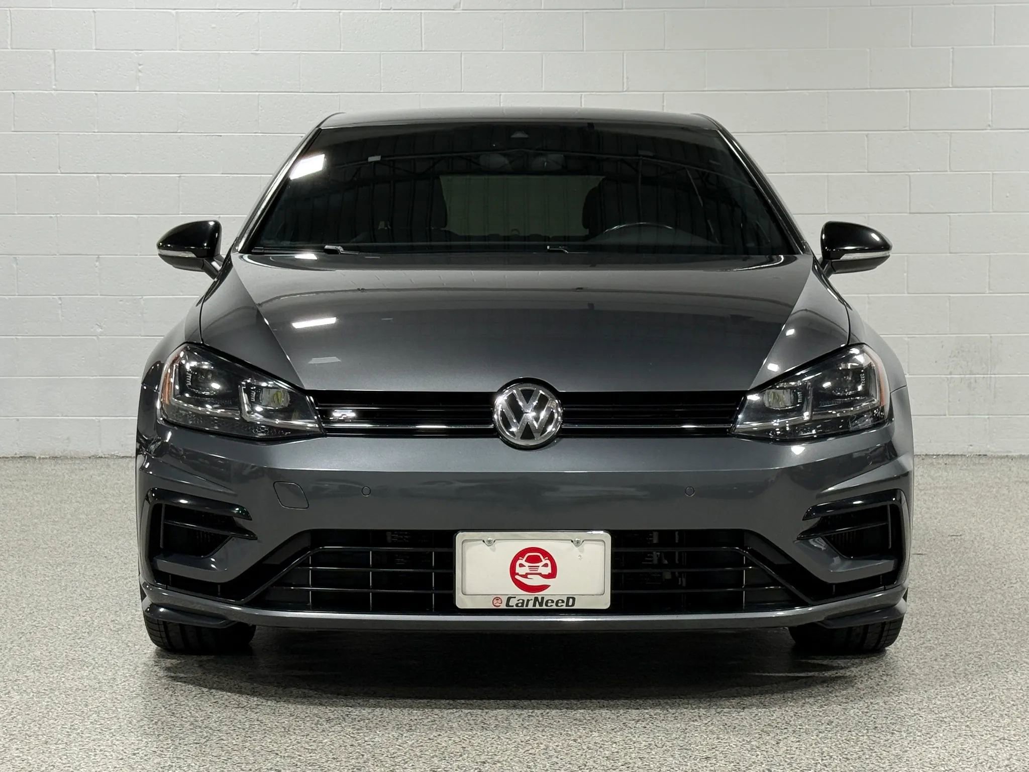 Used 2019 Volkswagen Golf R 4-Door AWD/4WD image 3