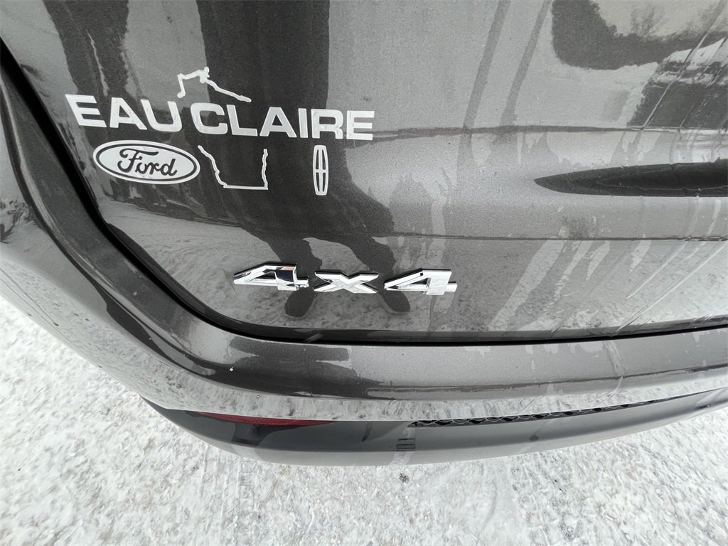 Used 2018 Jeep Compass Latitude image 28