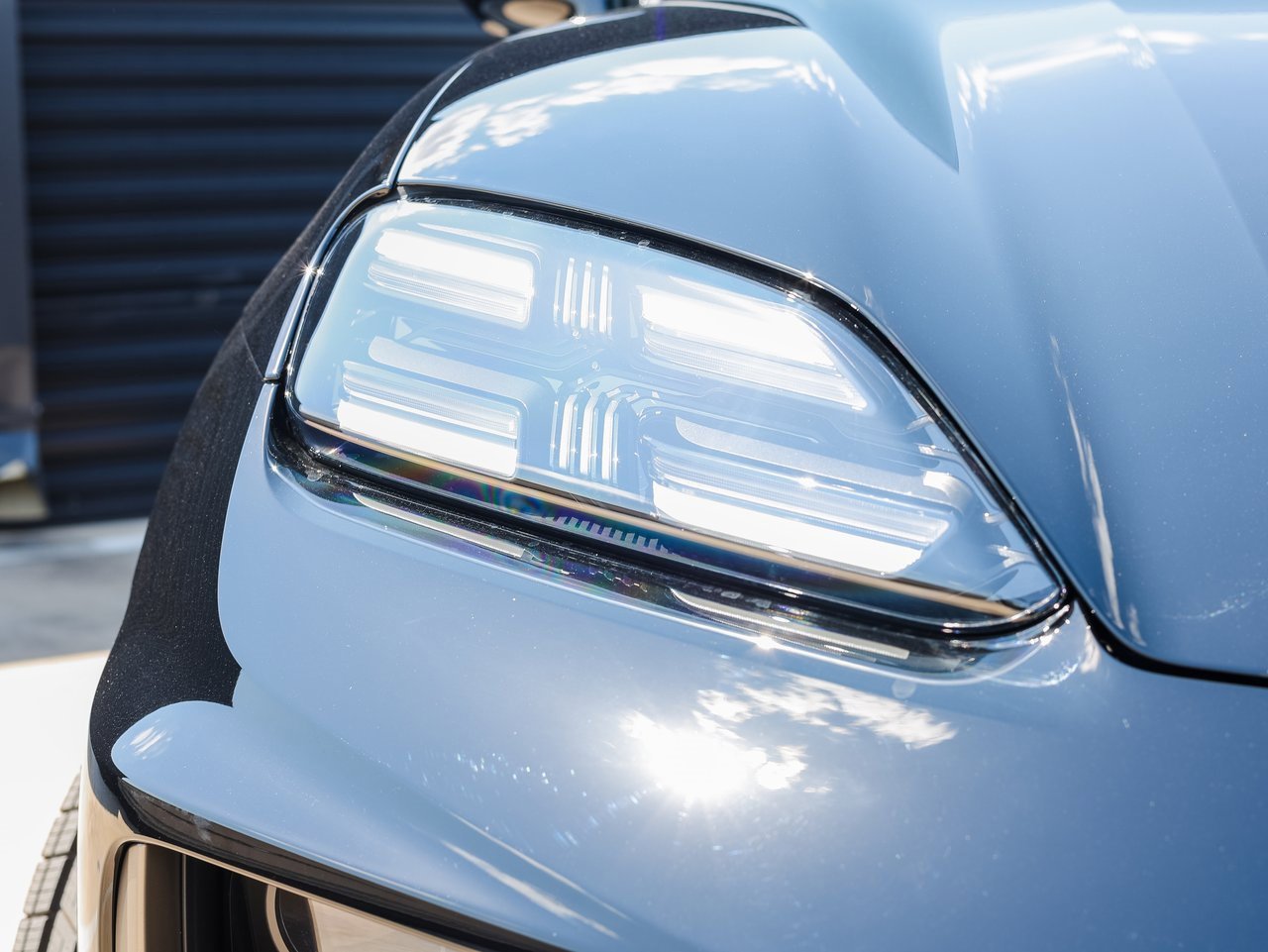 New 2025 Porsche Macan Turbo Electric image 13