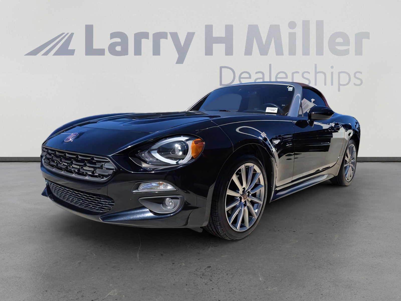Used 2018 FIAT 124 Spider Lusso