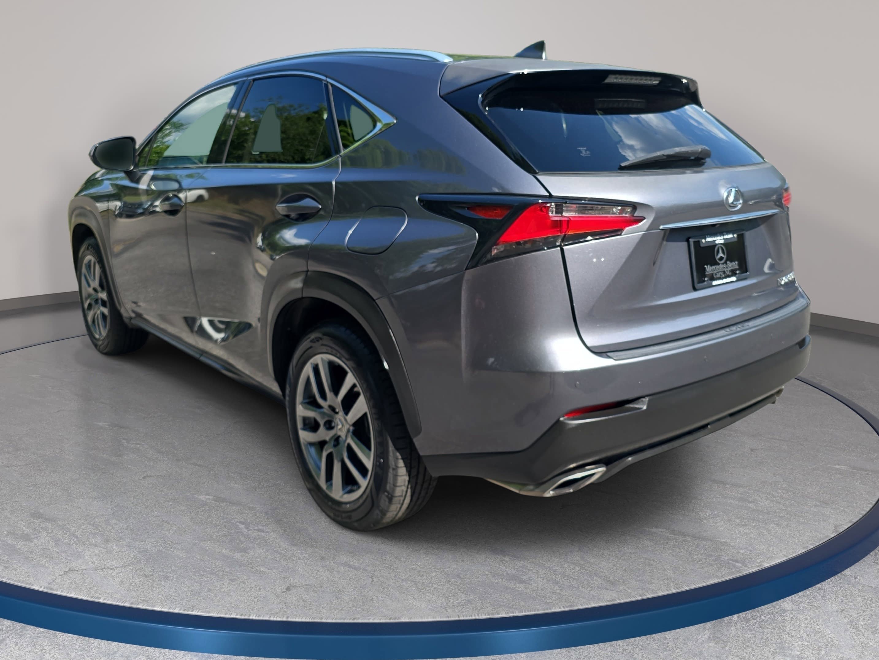 Used 2015 Lexus NX 200t FWD w/ Premium Package image 7