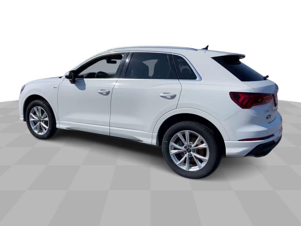 Used 2023 Audi Q3 2.0T Premium image 6