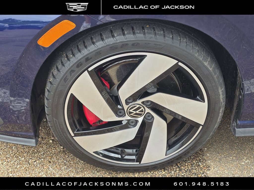 Used 2023 Volkswagen GTI SE FWD image 7