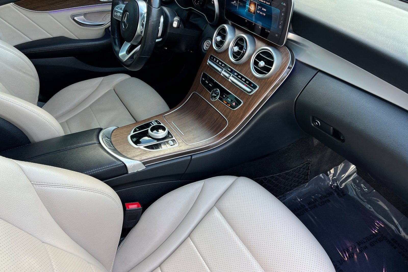 Used 2019 Mercedes-Benz C 300 Sedan image 16