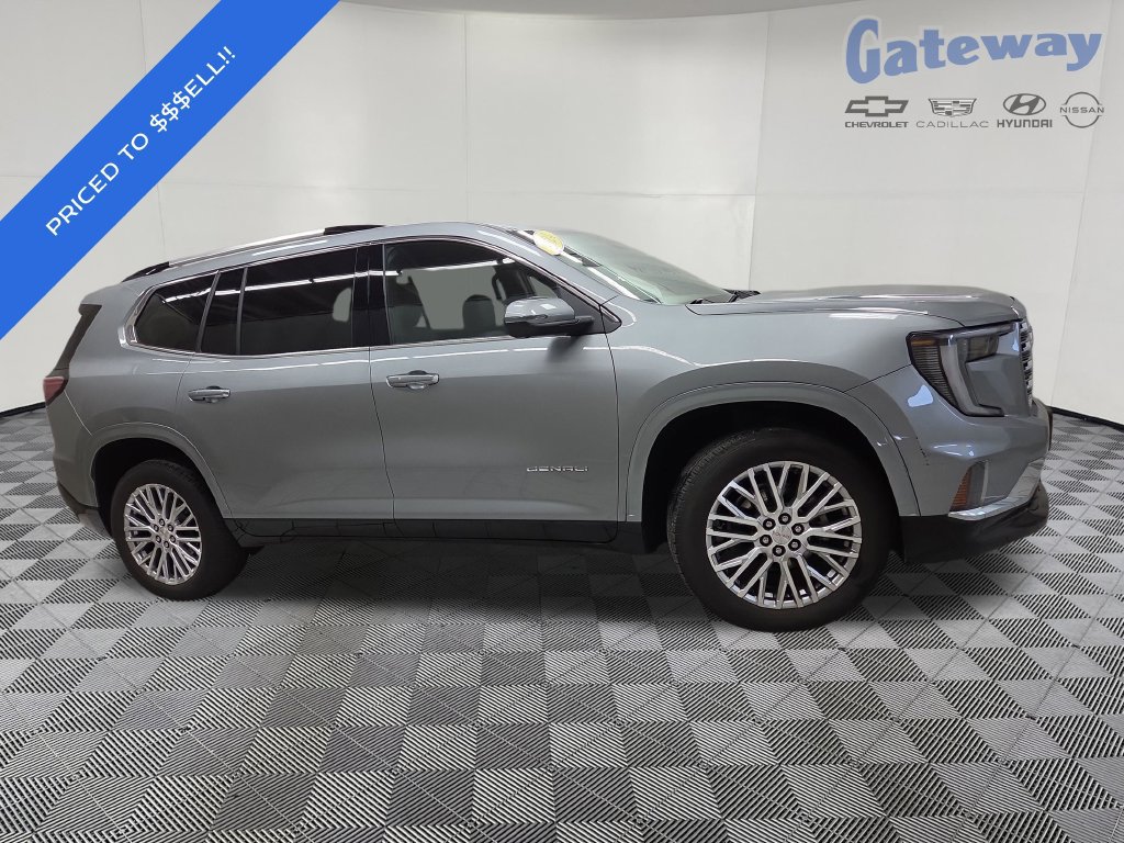 Used 2024 GMC Acadia Denali w/ LPO, Floor Liner Package
