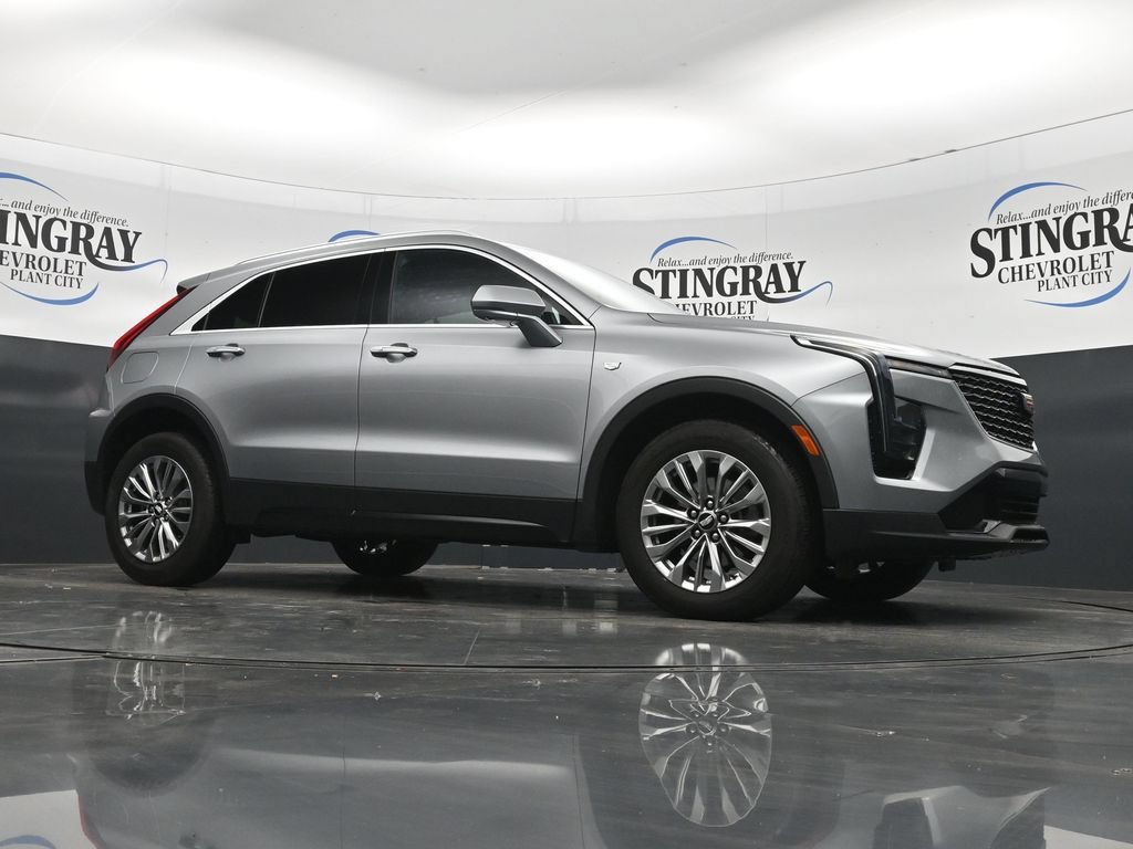 Used 2025 Cadillac XT4 Premium Luxury FWD image 26