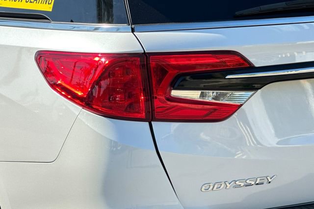 Certified 2024 Honda Odyssey Touring image 38