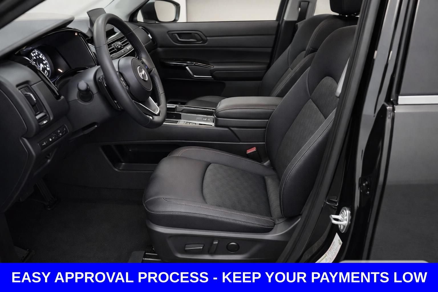 Used 2024 Nissan Pathfinder SV FWD image 10