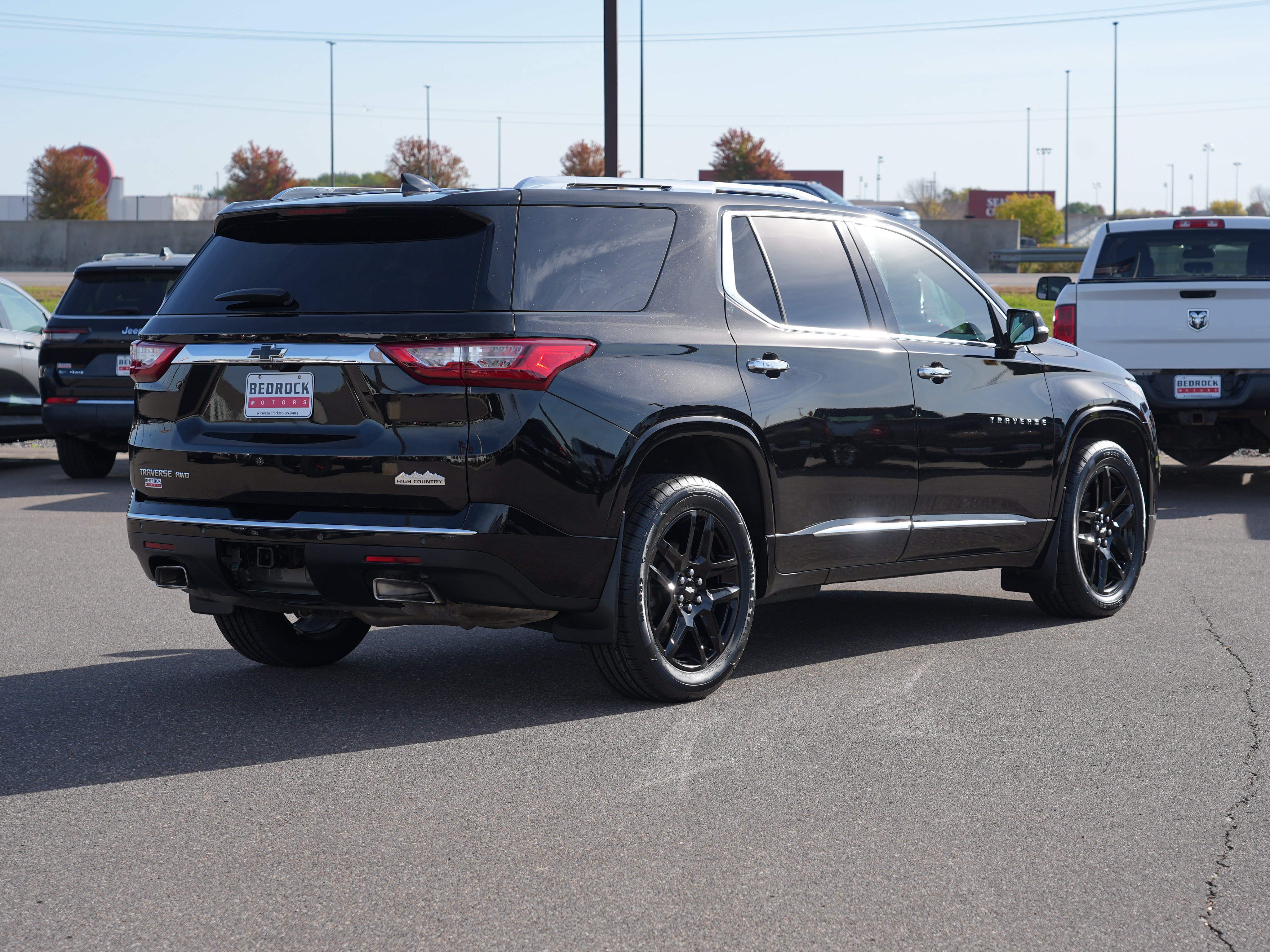 Used 2019 Chevrolet Traverse High Country AWD/4WD image 3