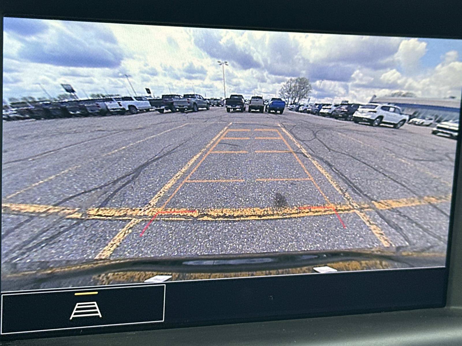 Certified 2023 GMC Terrain SLT AWD/4WD image 28