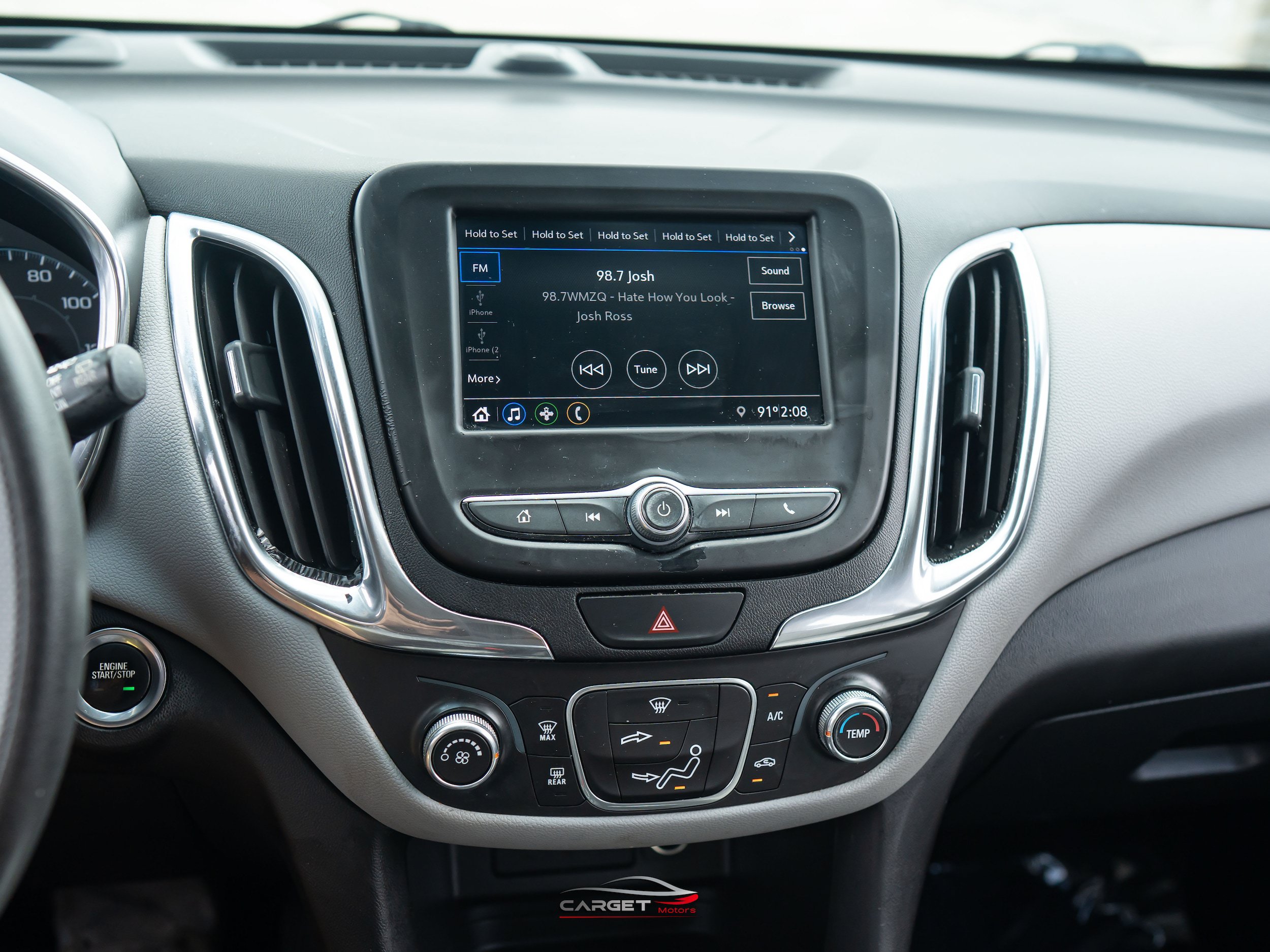 Used 2020 Chevrolet Equinox LS FWD image 26