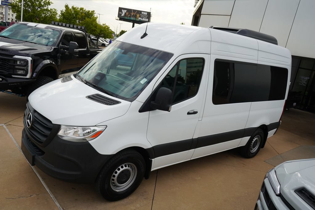 Used 2025 Mercedes-Benz Sprinter 2500 image 13