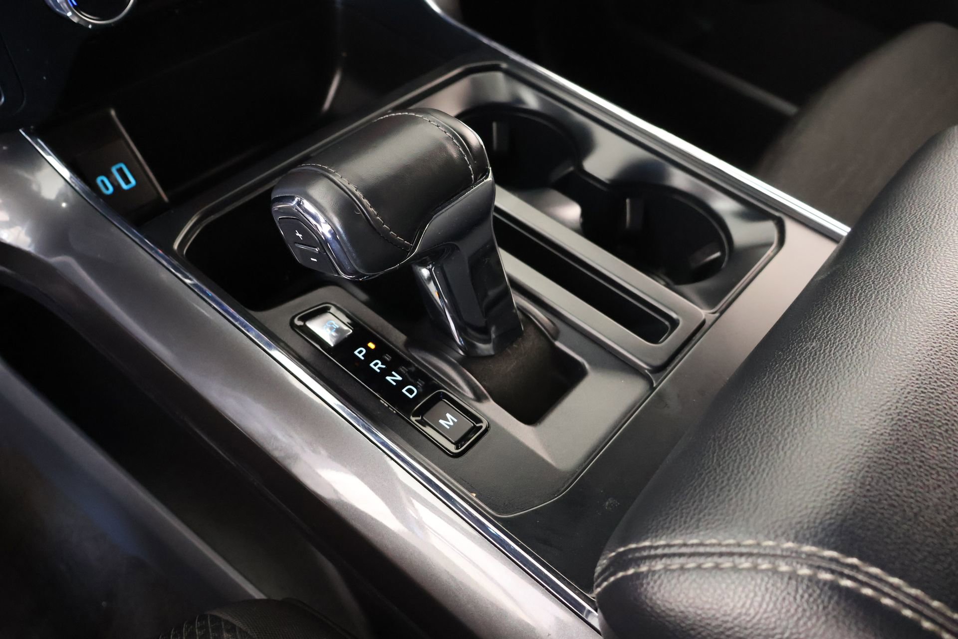 Used 2023 Ford F150 XLT w/ Equipment Group 302A High image 10