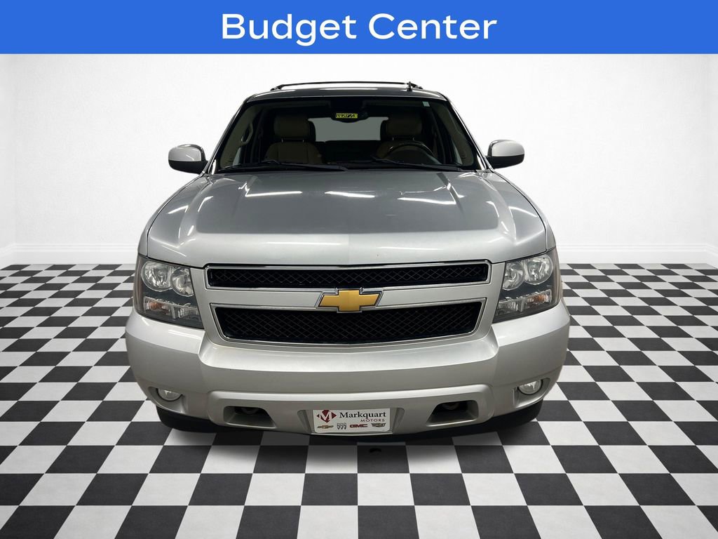 Used 2013 Chevrolet Tahoe LT w/ Luxury Package AWD/4WD image 3