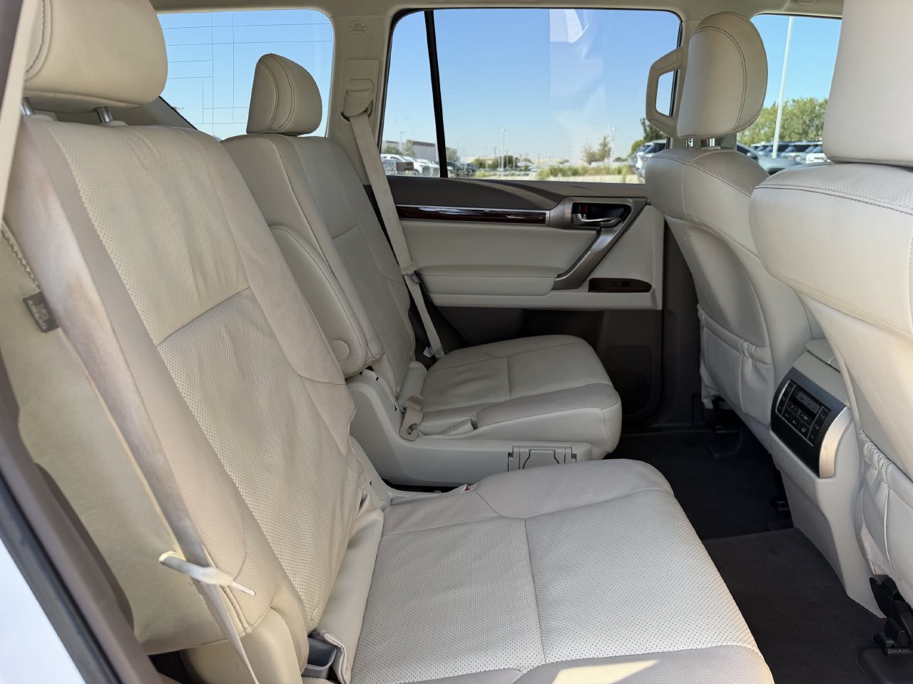 Used 2018 Lexus GX 460 Premium AWD/4WD image 27