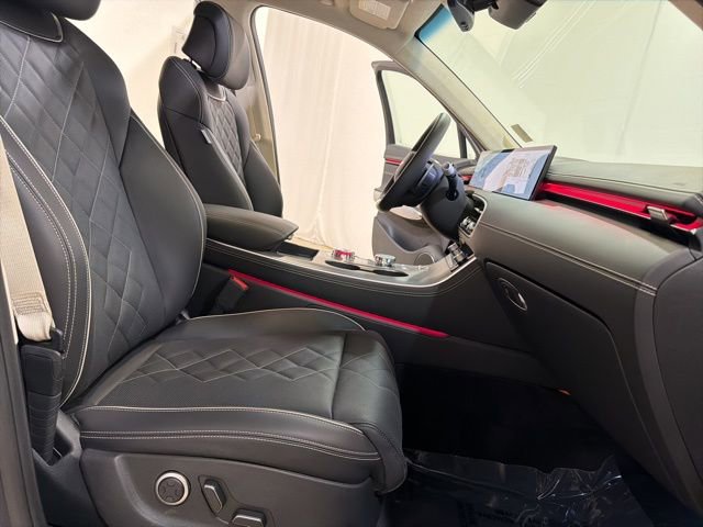 Used 2026 Genesis Electrified GV70 Prestige image 25