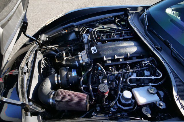 Used 2016 Chevrolet Corvette Z06 w/ 3LZ Preferred Equipment Group image 9