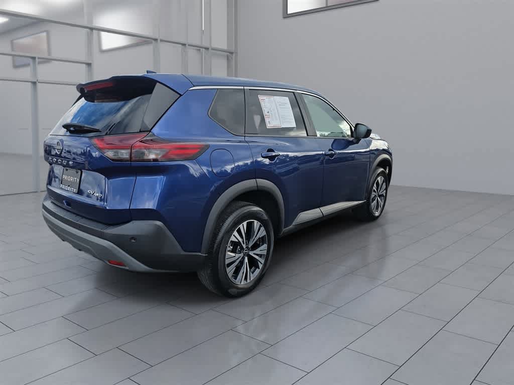 Used 2023 Nissan Rogue SV AWD/4WD image 9