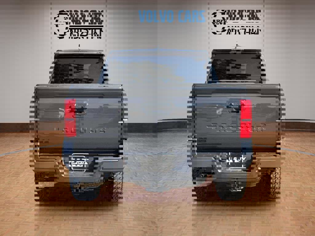 Used 2025 Toyota Tacoma TRD Off-Road image 21