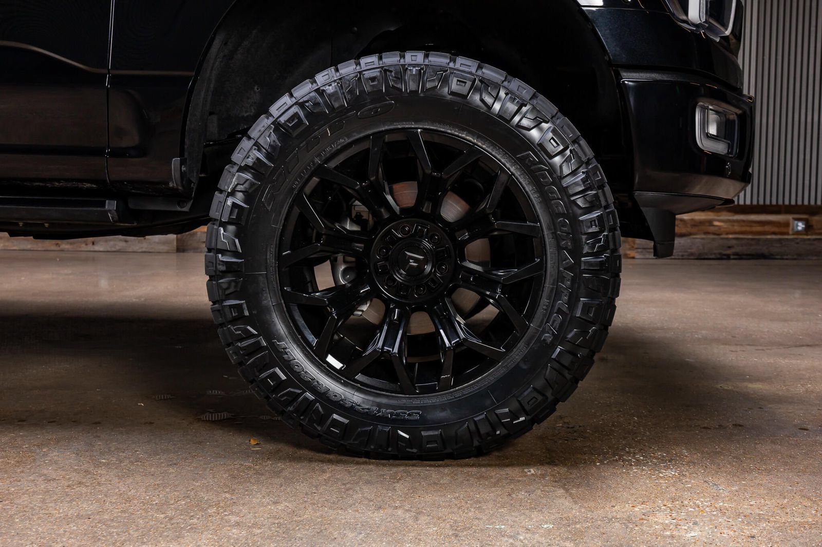 Used 2024 Ford F150 Platinum AWD/4WD image 12