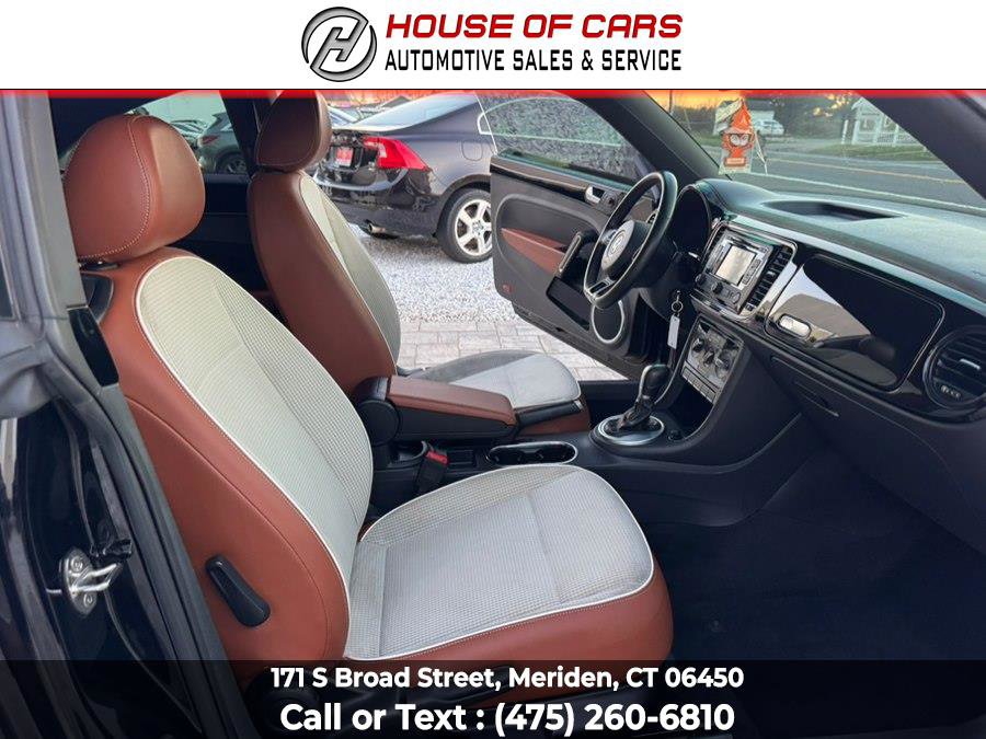 Used 2015 Volkswagen Beetle 1.8T Classic FWD image 21