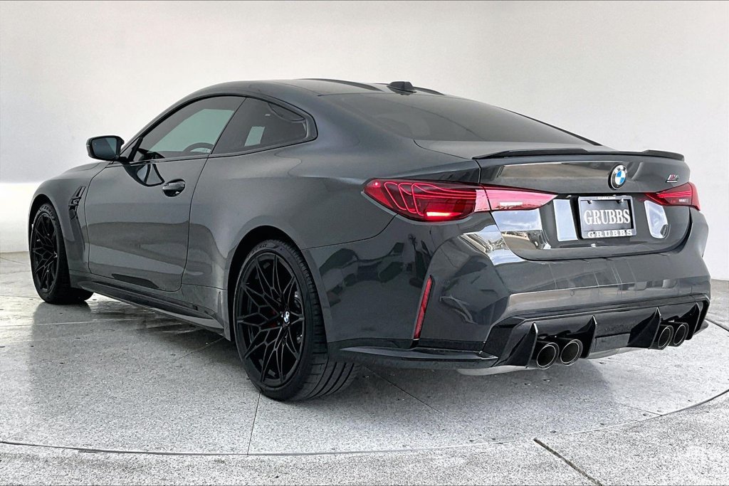Used 2027 BMW M4 Competition RWD image 15