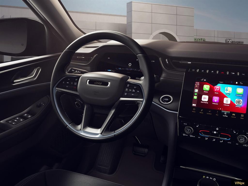 New 2026 Jeep Grand Cherokee L Laredo image 21