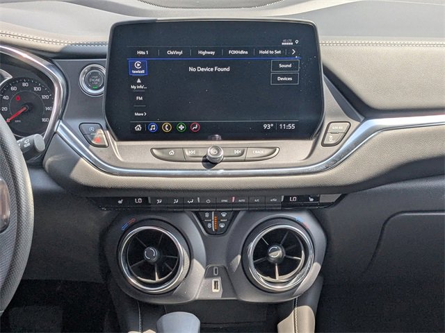 Used 2025 Chevrolet Blazer LT image 18