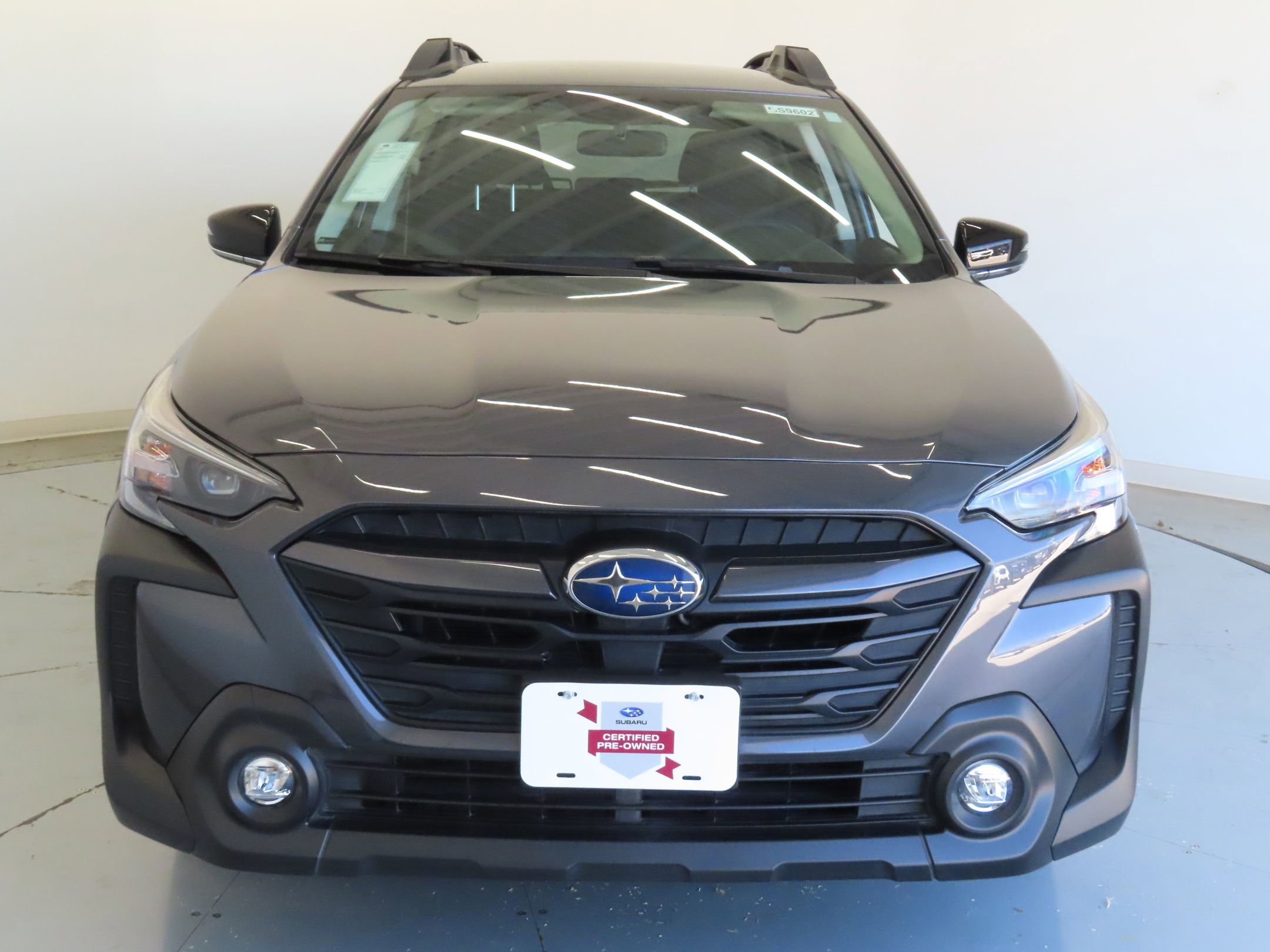 Used 2025 Subaru Outback Premium AWD/4WD image 11