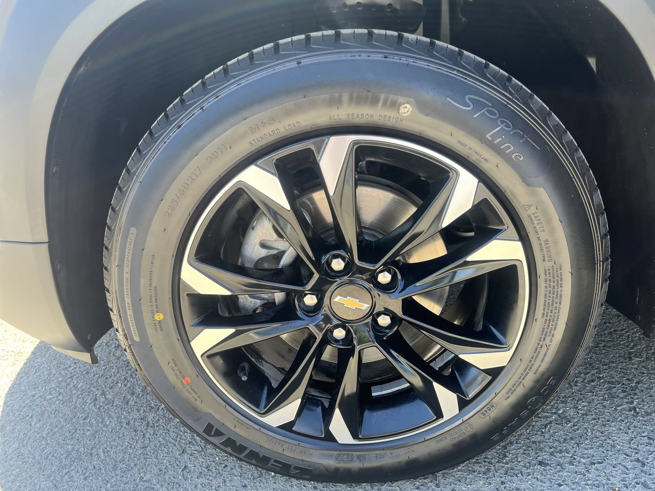 Used 2023 Chevrolet TrailBlazer LT FWD image 29