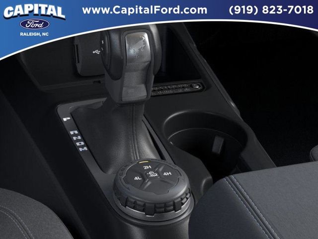 New 2025 Ford Bronco Big Bend w/ Black Appearance Package AWD/4WD image 17
