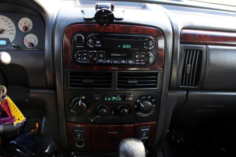 Used 2001 Jeep Grand Cherokee Limited image 10