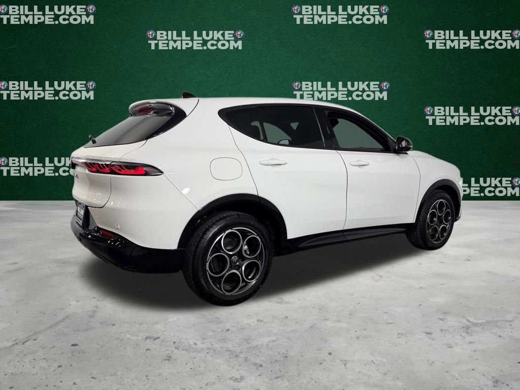 Used 2025 Alfa Romeo Tonale image 6